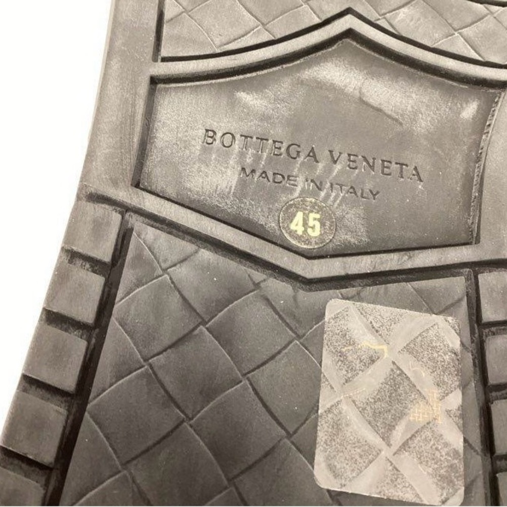 Bottega Veneta Mens Sneakers 12 - Picture 16 of 16
